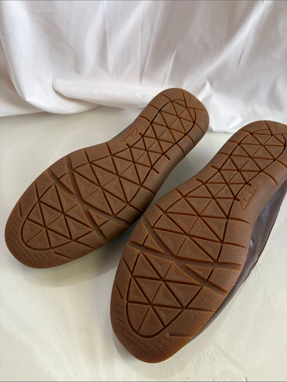 Clarks Brown Leather Slip-On Loafers with Blue Insoles
